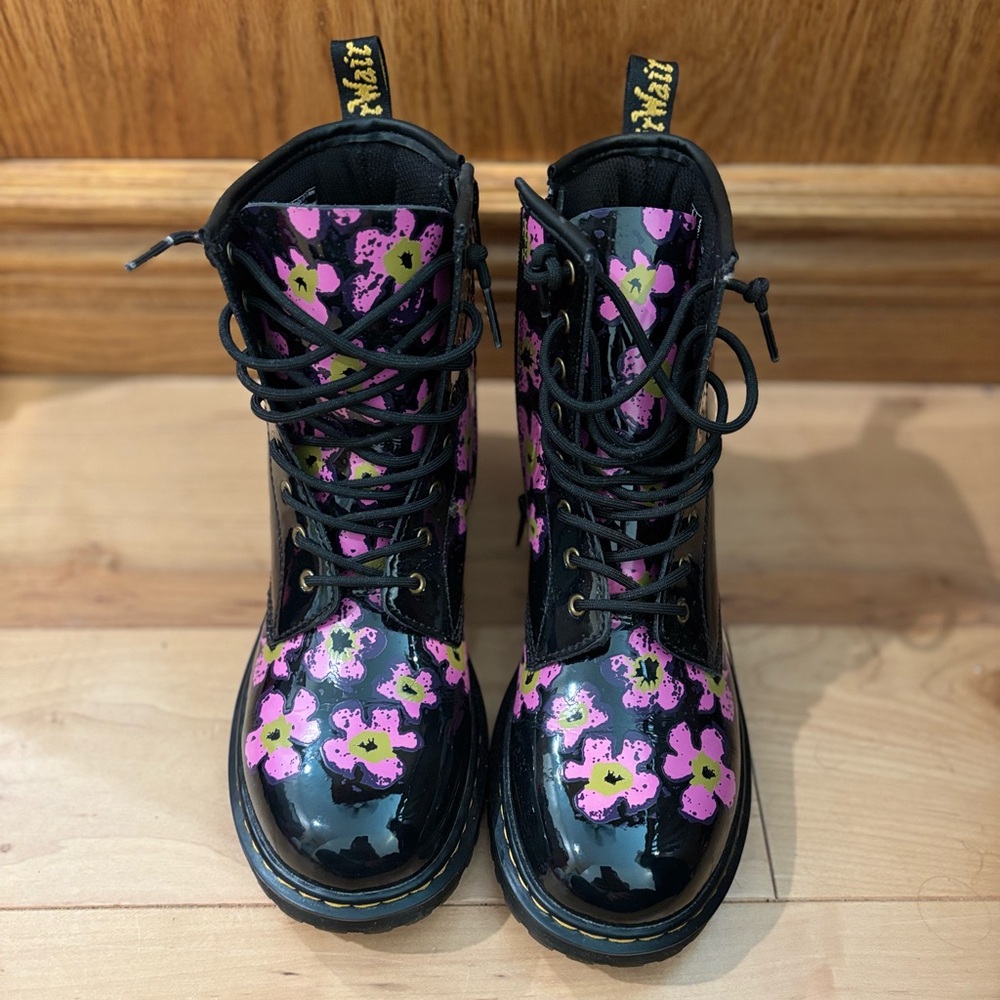 Dr. Martens 1460 Black Floral Combat Boots LNWOT